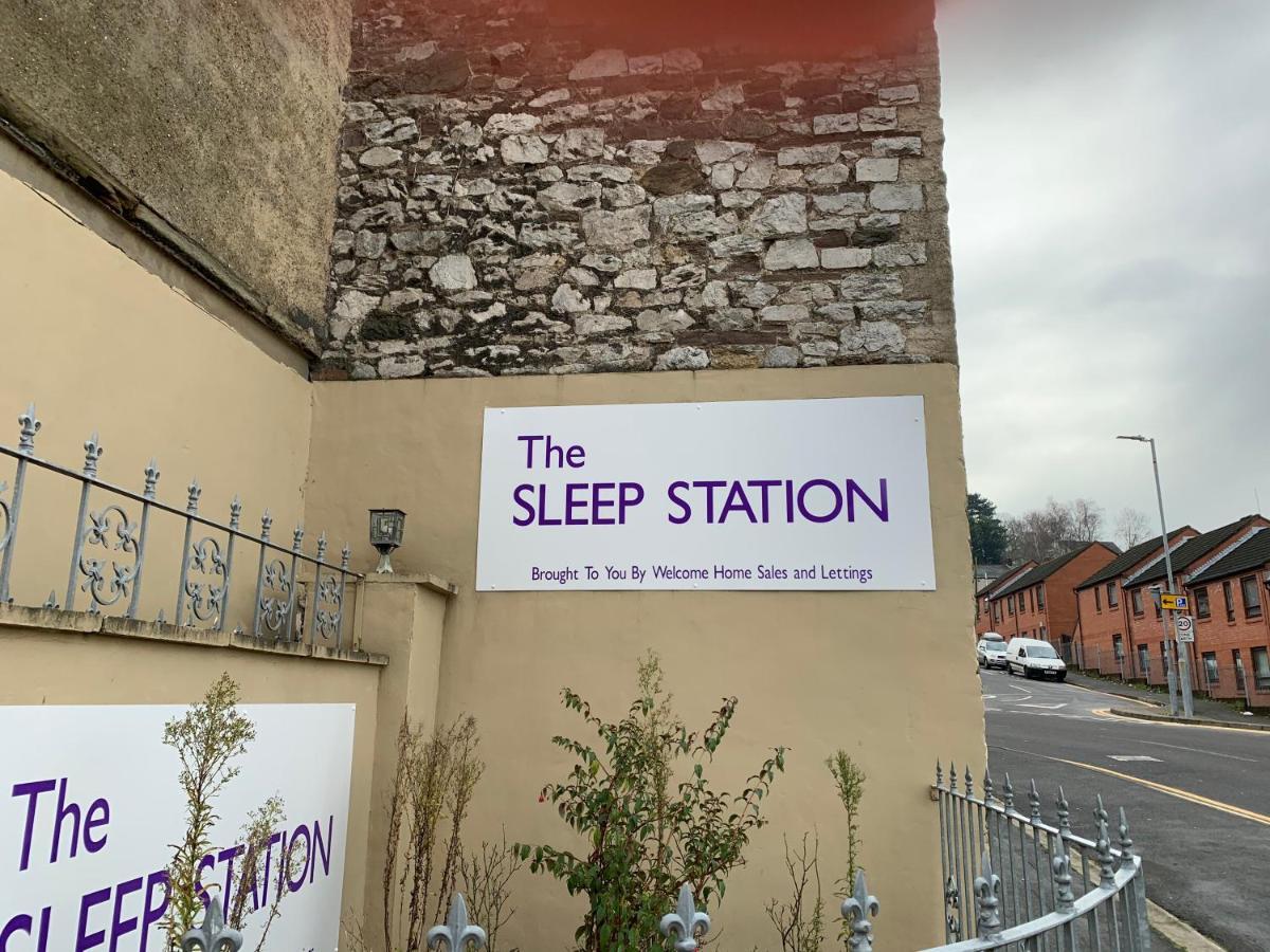 Hotel The Sleep Station Newport Extérieur photo